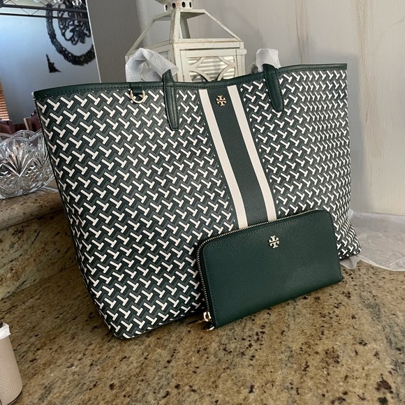 New Tory Burch large tote & full size wallet 🎉 - Picture 10 of 10